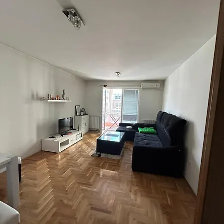 Apartment Sara *