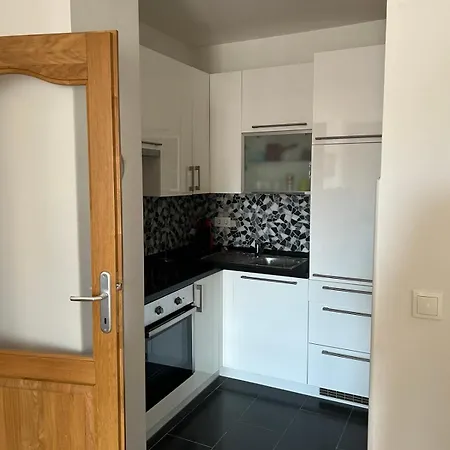 Apartment Sara